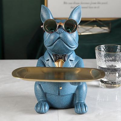 Bouledogue avec plateau